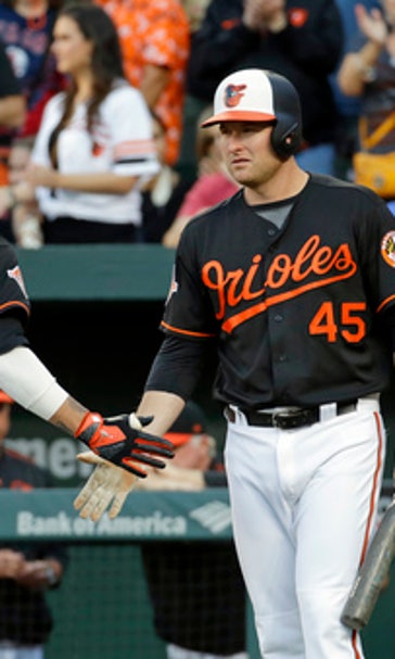 Smith, Machado HRs get Orioles started in 3-2 win over Bosox (Jun 02, 2017)